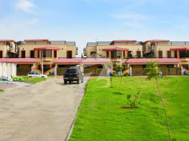 Hot Deal! 5090 Developed Possession Plot in Block A, Gulberg Residencia
