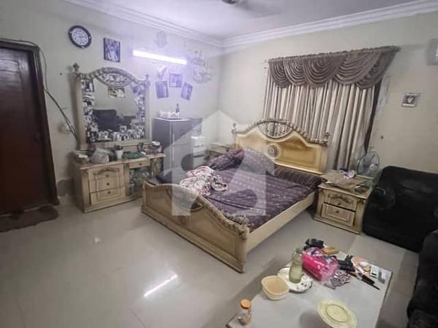 Hot deal: 600sq yd bungalow for sale on rahat side, dha phase 6 main shujaat