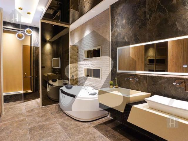Hot Deal 1 Kanal Brand New Ultra Modern House Available Now DHA Phase 7