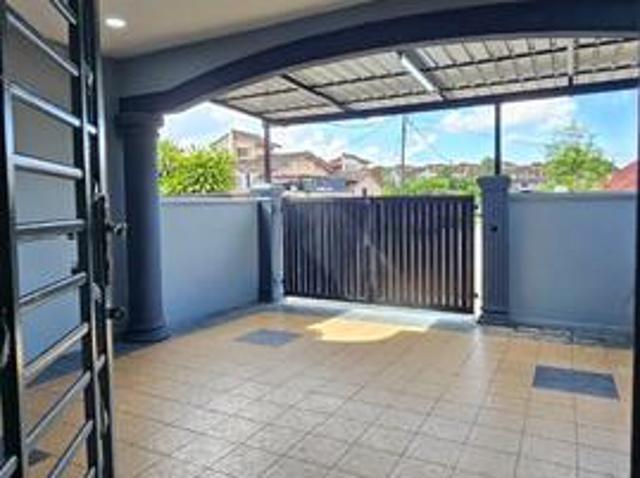 Hot Deal Tebrau Desa Jaya Good Condition Single Storey House