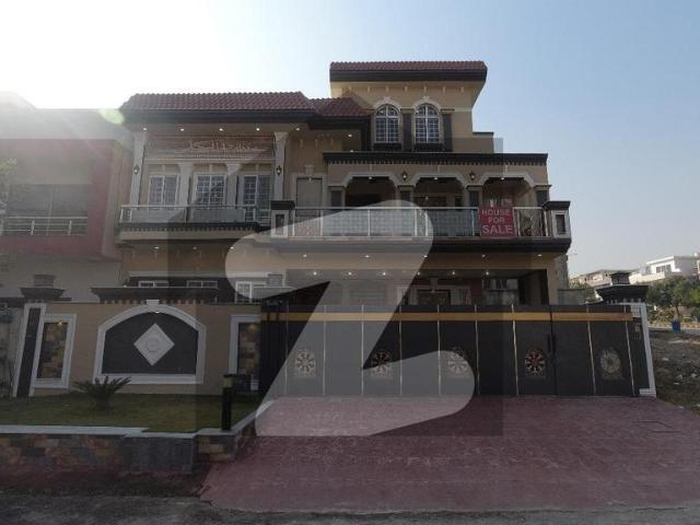 Hot Deal. Brand New Double Storey House For Sale In Block D Media Town