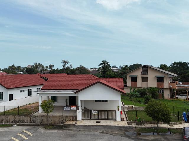 HOT DEAL Bungalow Beserah Big Land 5403sqftBelow Market Value