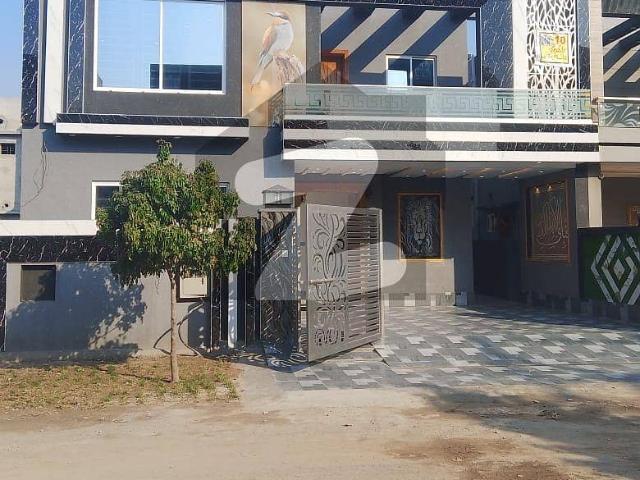Hot Offer 10 Marla Brand New Luxury House for Sale in Al Jalil Garden