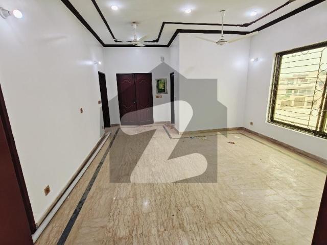 Hot Offer Second Floor Apartment Available For Office Use In Johar Town Near Doctor Hospital Office For Rent Johar Town Phase 2