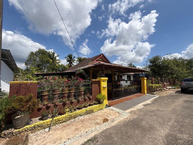 HOT LOCATION Banglo di Permatang Badak Kuantan