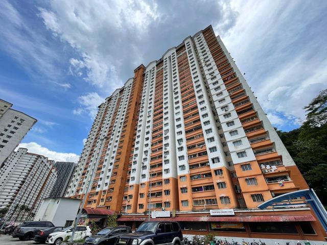 HOT LOCATION Flora Damansara Apartment Damansara Perdana