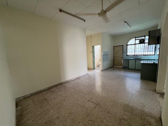 HOT LOCATION Single Storey Semid Taman Tiram Lunas For Sale