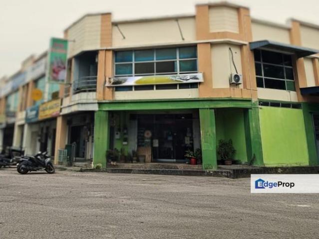 HOT LOCATION PROPERTY FOR SALE in RAJA UDA. GOOD FOR OWN USE OR INVESTMENT. Long Term Tenant