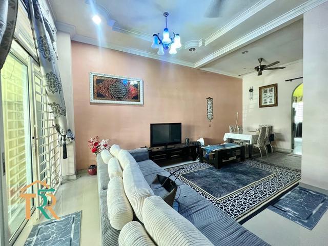 Hot location Taman Saga