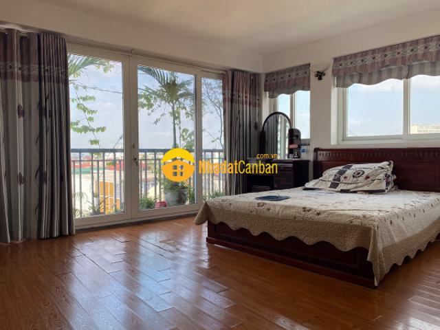 Hot mặt nguyên đình thi ô tô tránh vỉa hè view hồ mt5m 100m chỉ 27 tỷ