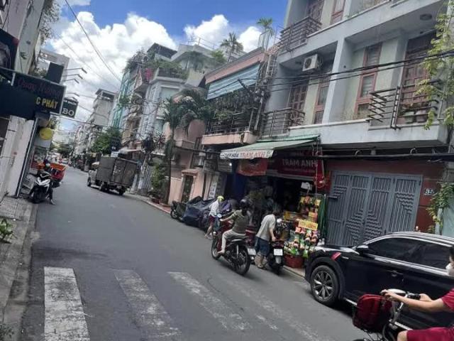 Hot Mặt tiền Hoàng Hoa Thám P13, ngang khủng 8m, 5T, chỉ hơn 8 tỷ, 0967229