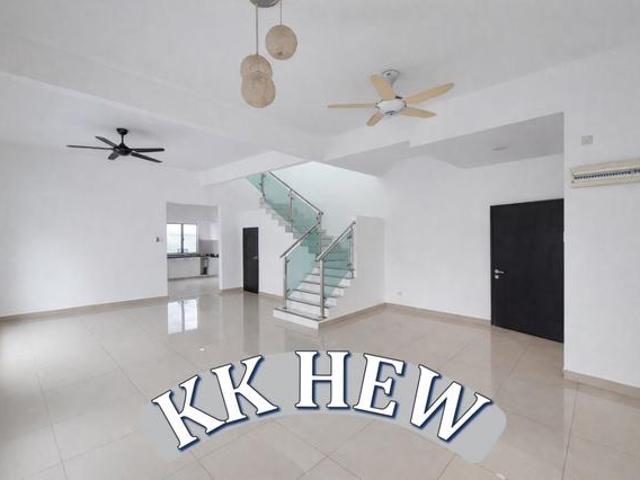 HOT SALE 2 Storey Terrace Semenyih Parklands Freehold 20x70