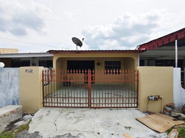 Hot Sale Rumah Teres Mampu Milik di Pengkalan near Aeon St18