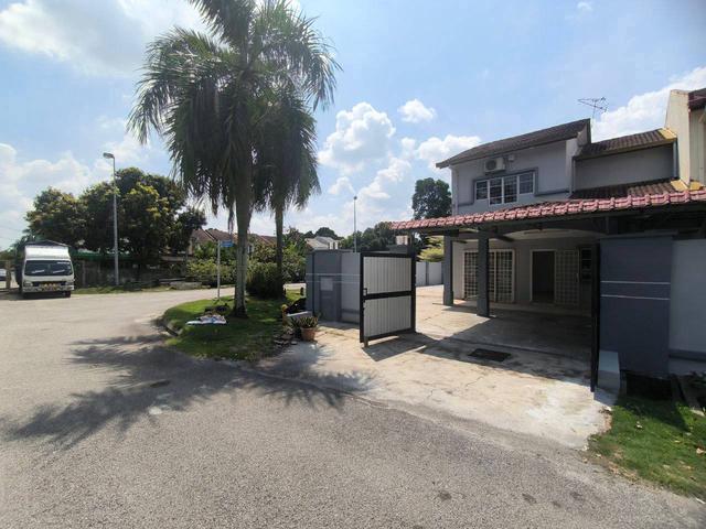 Hot SaleCorner Lot 15 Storey Terrace Jalan Zapin Bandar Bukit Raja
