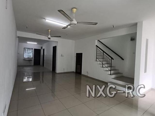 HOT SALES CHEAPEST UNIT 25 Storey House Armaya Bandar Botanic Klang