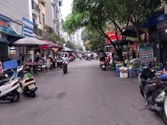 Hót phân lô tại Ba La Hà Đông 5 tầng 11 tỷ