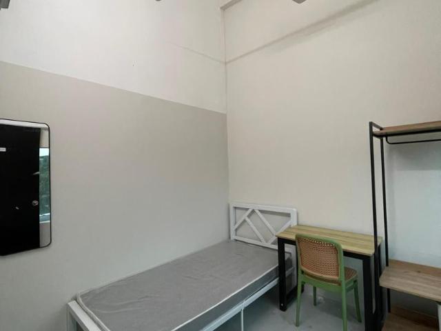 HOT PROMO Single Room for Rent at Kota Kemuning near Main Place mall