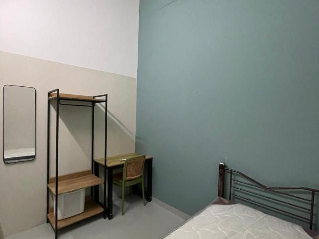 HOT PROMO Single Room Rent at Kota Kemuning near Main Place Mall