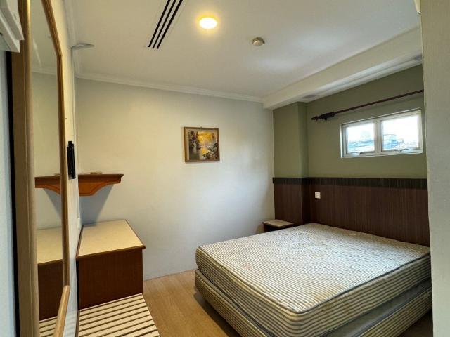 HOT PROMO ZERO DEPO Master Room with Private Toilet @ Petaling Street, Pudu