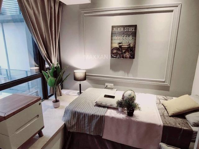 Hot Unit R&F Single Room Walking Distance to CIQ