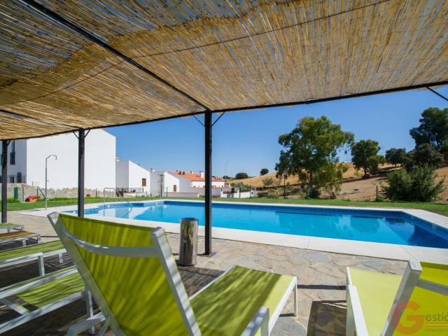 Hotel 2200 m² en Córdoba, Córdoba 2200m² Córdoba