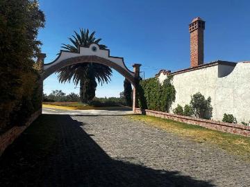 Edificio en San Juan Tizahuapan, Epazoyucan, Hidalgo