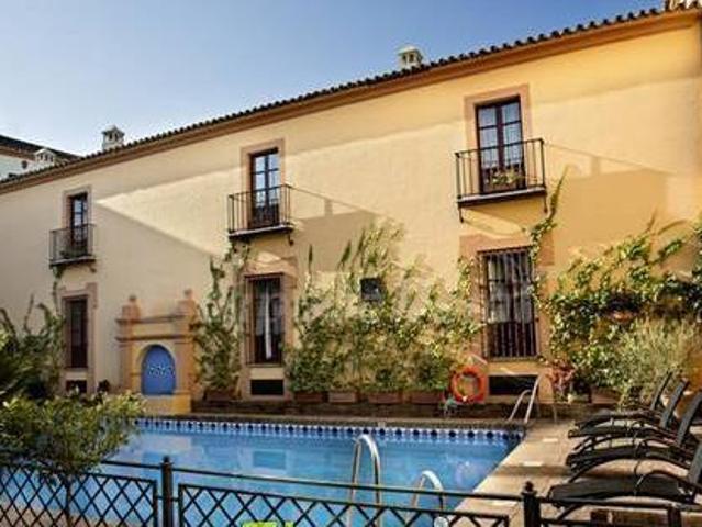 Hotel Alcázar de la Reina