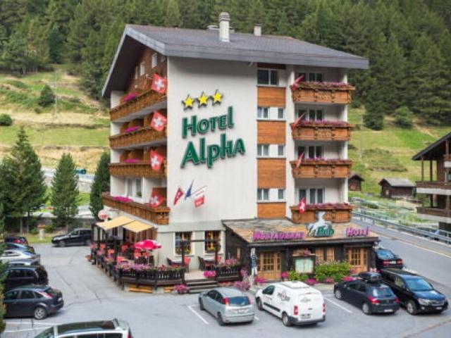 Hotel Alpha schöner Dreisternebetrieb in Saas Grund