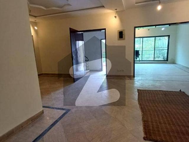 Hotel Apartment For Sale Per Month 106,250 Rent