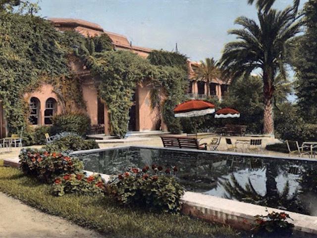 Hôtel avec jardin et salle de réception