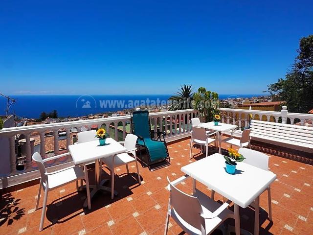 Hotel boutique con alojamiento para propietarios en Icod de. 572m² Los pajares