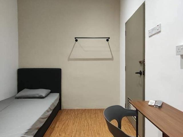 Hotel casa villa @ ss3 co living spacious & comfortable master room at ss3 petaling jaya move in immediately
