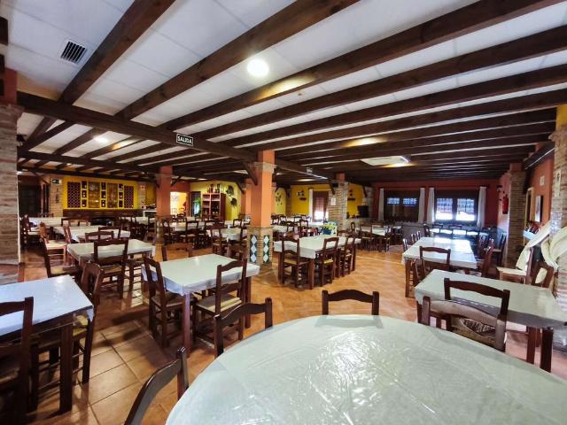 Hotel con encanto de 1500 m2 en venta Órgiva, Andalucía