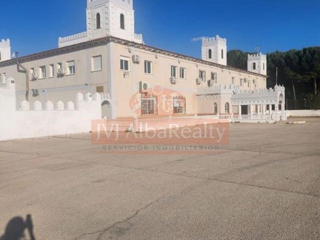 Hotel con encanto de 2064 m2 en venta El Provencio, España