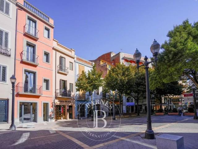 Hotel con encanto de 366 m2 en venta Sant Feliu de Guíxols, España