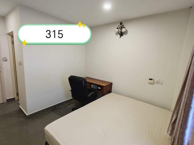 Hotel Concept Room In TRX. 10 Min walk to TRX. Attached Bathroom