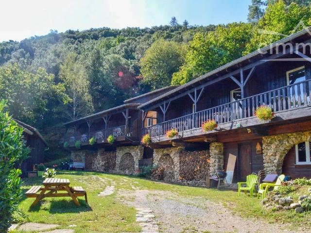 Hôtel de 15 pièces de luxe en vente Beaumont lès Valence, France