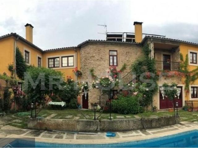Hotel de alto padrão de 845 m2 à à venda, Miranda do Douro, Bragança