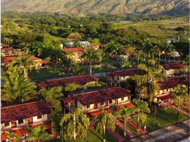 Hotel de lujo de 2730000 m2 en venta Tinaquillo, Venezuela