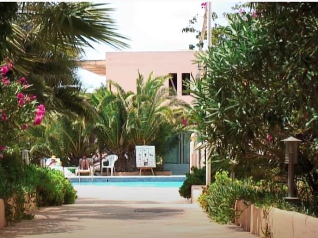 Hotel de lujo de 5000 m2 en venta Ibiza, España