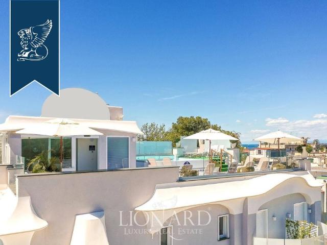 Hotel di lusso di 700 mq in vendita Ischia, Campania