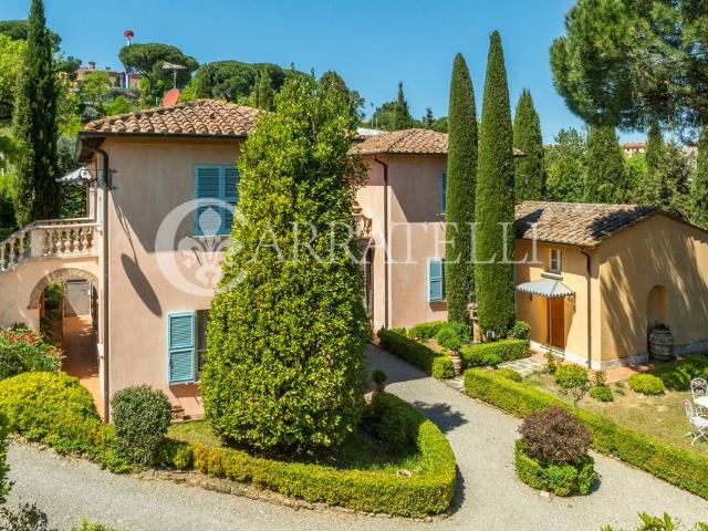 Hotel di lusso di 380 mq in vendita Montepulciano, Toscana