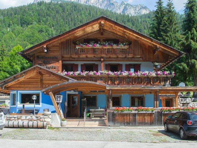 Hotel di prestigio di 484 mq in vendita Località Tornede, Auronzo di Cadore, Belluno, Veneto