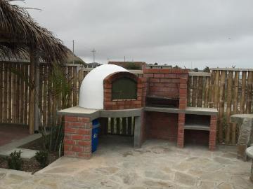 Hotel en venta en Zorritos a $445,000