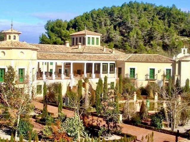 Hotel en venta en Alcoy / Alcoi, Alicante