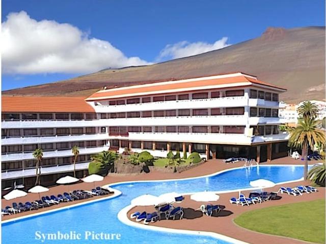 Hotel en venta en Costa del Silencio, Tenerife