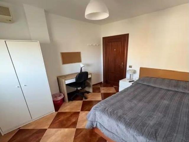 Hotel en Venta en Málaga del Fresno, Málaga