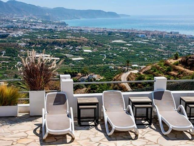 Hotel en venta en Nerja, Málaga Costa del Sol