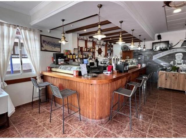 Hotel en venta frente al mar en Santiago de la Ribera Murcia