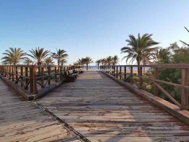 Hotel en funcionamiento de 60 habitaciones a solo metros de la playa